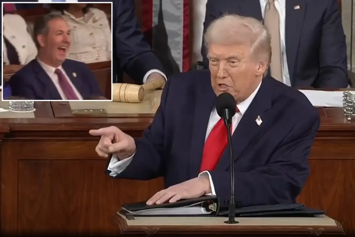 Trump Kongre salonunda