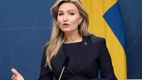 İsveç Başbakan Yardımcısı'ndan Müslümanlara Uyarı: Uyum Sağlamazsanız Ülkeyi Terk Edin