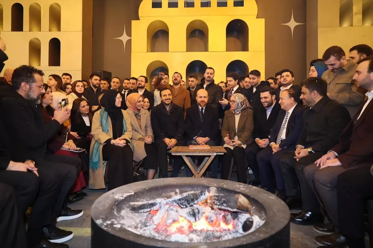 Bilal Erdoğan'dan Gençliğe Çağrı: Türkiye'nin Yüzyılı İçin Çalışmalıyız