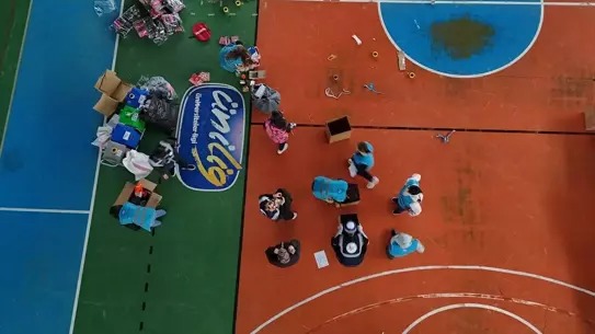 Çanakkale Üniversitesi ve Ezine Belediyesi'nden Depremzedelere Kırtasiye ve Çanta Desteği