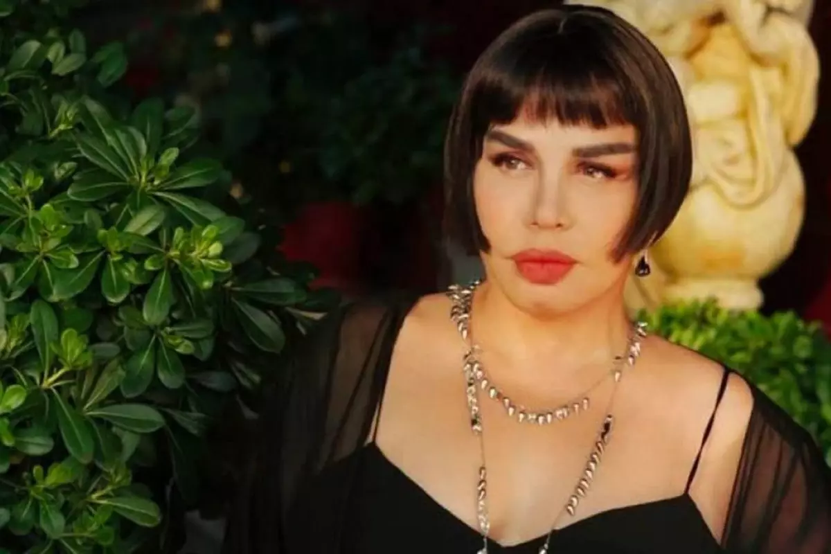 Sezen Aksu'nun resmi fotoğrafı