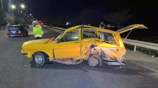 Kaza sonrası araçların görüntüsü