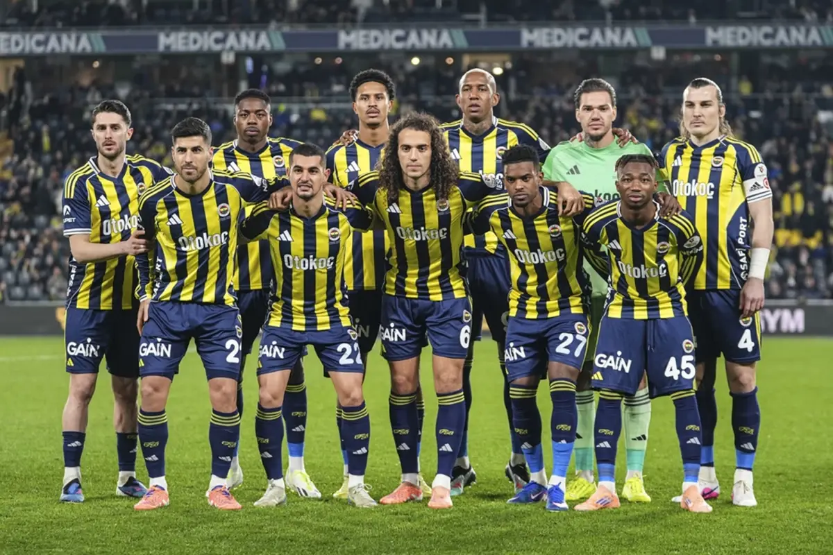Fenerbahçe'nin Nottingham Forest Yolculuğu: Kamp Kadrosu Açıklandı, Yarım Kadro Eksik!