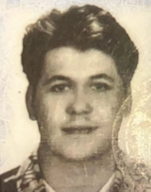 Cezaevi girişinde tutuklu