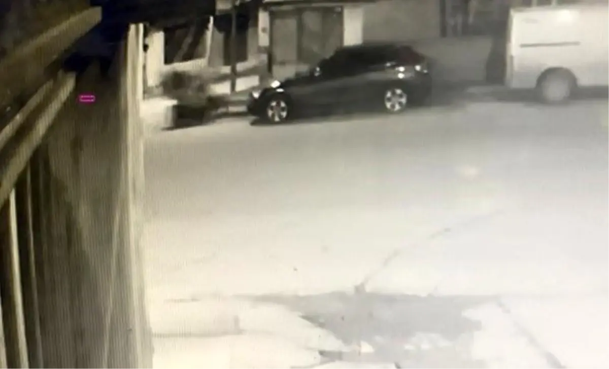 Eskişehir'de Motosiklet-Yaya Çarpışması: 3 Kişi Hafif Yaralı