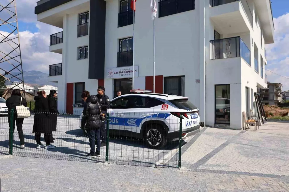 Aydın’da Hemşireler Gazeteciye Karşı Gösterdikleri Tepkiyi Açıklıyor