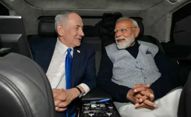 Modi ve İsrail yetkilileri