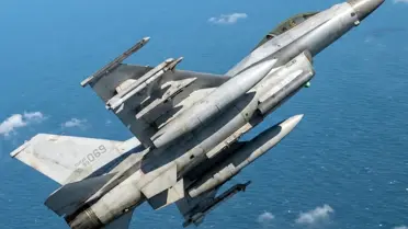 Balıkesir'de F-16 Eğitim Uçuşu Felaketi; Güney Kore ve Kazakistan’da da Askeri Uçak Düşüşleri