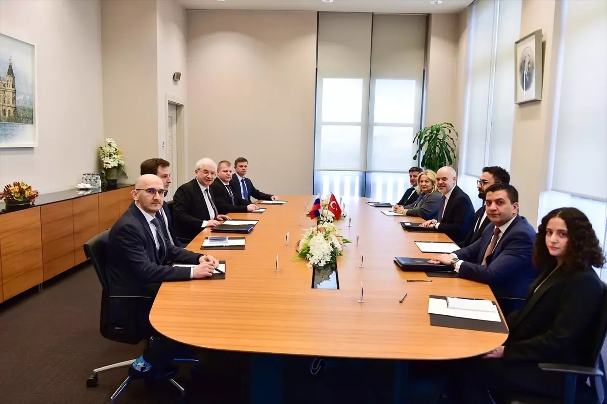 Türkiye ve Rusya'dan Azerbaycan-Ermenistan Normalleşme Görüşmesi