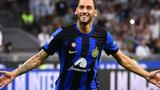 Hakan Çalhanoğlu, Inter'den Ayrılma Kararı Aldı ve Galatasaray'a Dönüş Planlıyor
