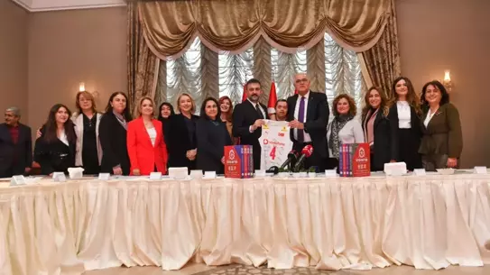TVF Başkanı Üstündağ’dan Ankara Kent Konseyi ile Voleybol Projeleri Görüşmesi