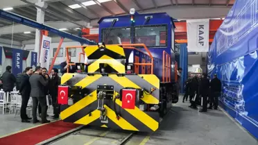 Kayseri'de 2.500 Ton Kapasiteli Bataryalı Manevra Lokomotifinin Tanıtımı Gerçekleşti