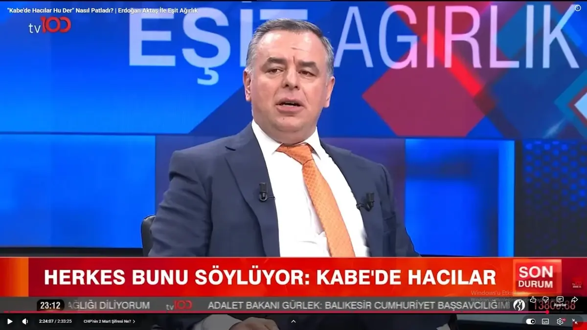 Barış Yarkadaş sahnede