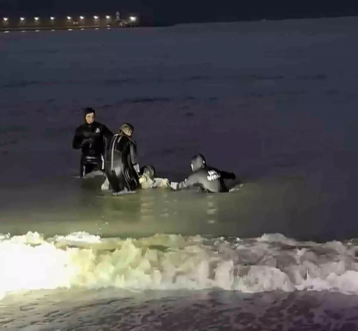 Amasra’da Deniz Kıyısında Bulunan Genç Öğrencinin Kimliği Açığa Çıktı