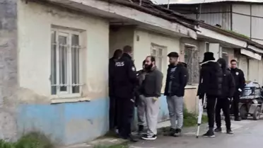 Ev dışında çekilmiş olay yeri fotoğrafı