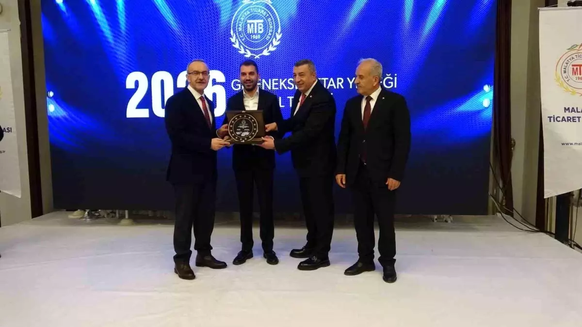 Malatya Ticaret Borsası'ndan Kuru Kayısı İhracatçılarının Ödül Töreni