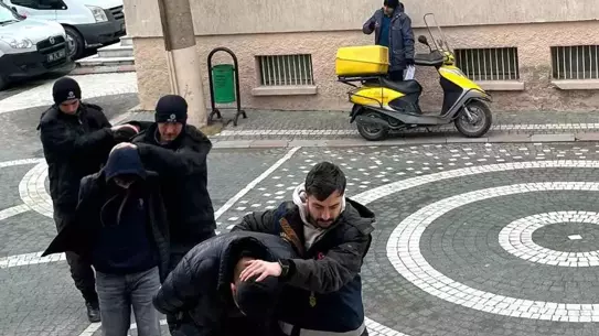 Akşehir’de Şüpheli Şebeke Operasyonu: Banka Hesapları Hedef Alındı