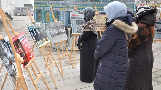 Kütahya’da 28 Şubat Manşetleri Sergisi Açıldı: Tarihi Gazeteler Gözler Önünde