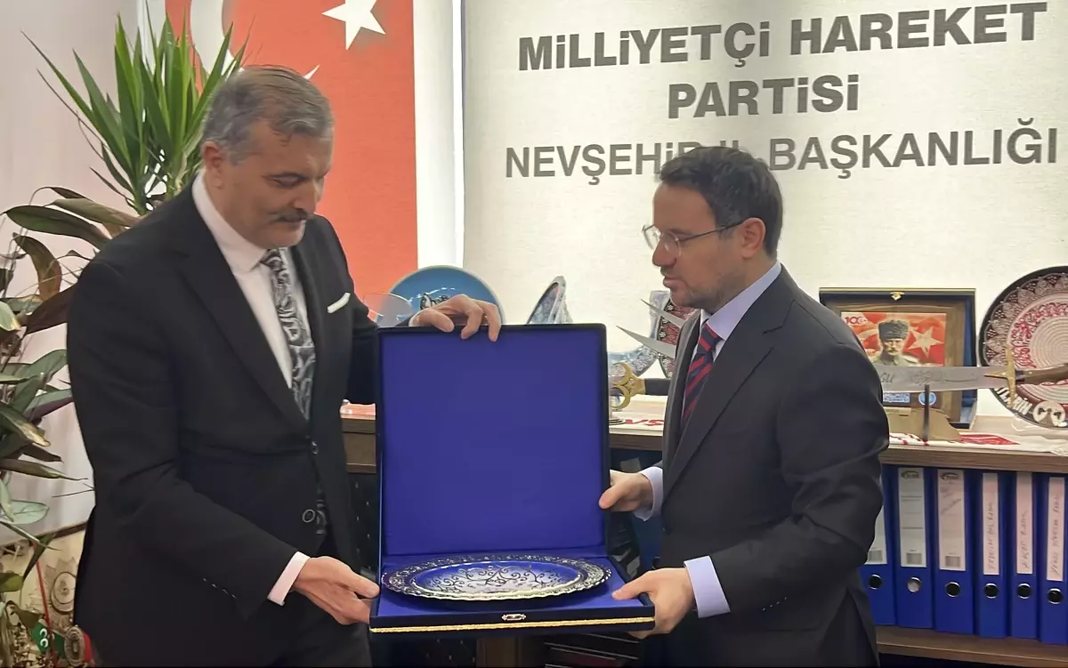 Adalet Bakanı Gürlek, MHP İl Başkanlığı'nı Ziyaret Etti: Birlikte Cumhur İttifakı’nın Gücünü Vurguladı