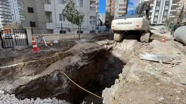 Şanlıurfa'da Altyapı Çalışması Sırasında Göçük Oluştu: İki İşçi Yaralandı
