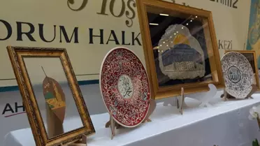 Çorum’da Mevlid-i Nebi 1500. Yılını Anlatan Hat, Tezhip ve Ebru Sergisi Açıldı