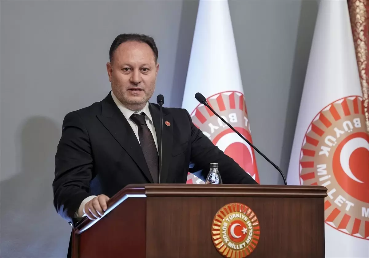 Kıbrıs Türk Meclis Başkanı Ziya Öztürkler