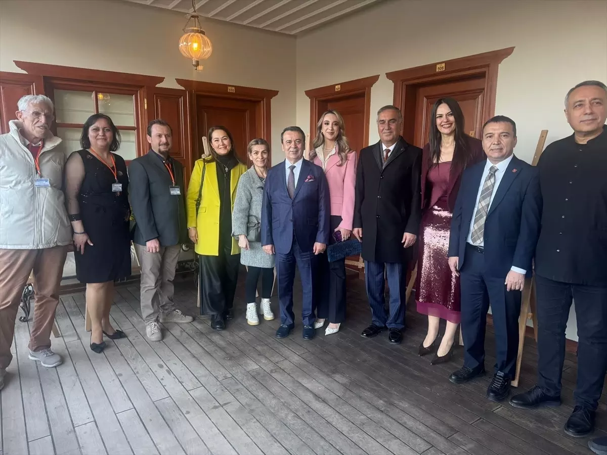 Antalya Dijital Sanat Festivali Kapak Görseli