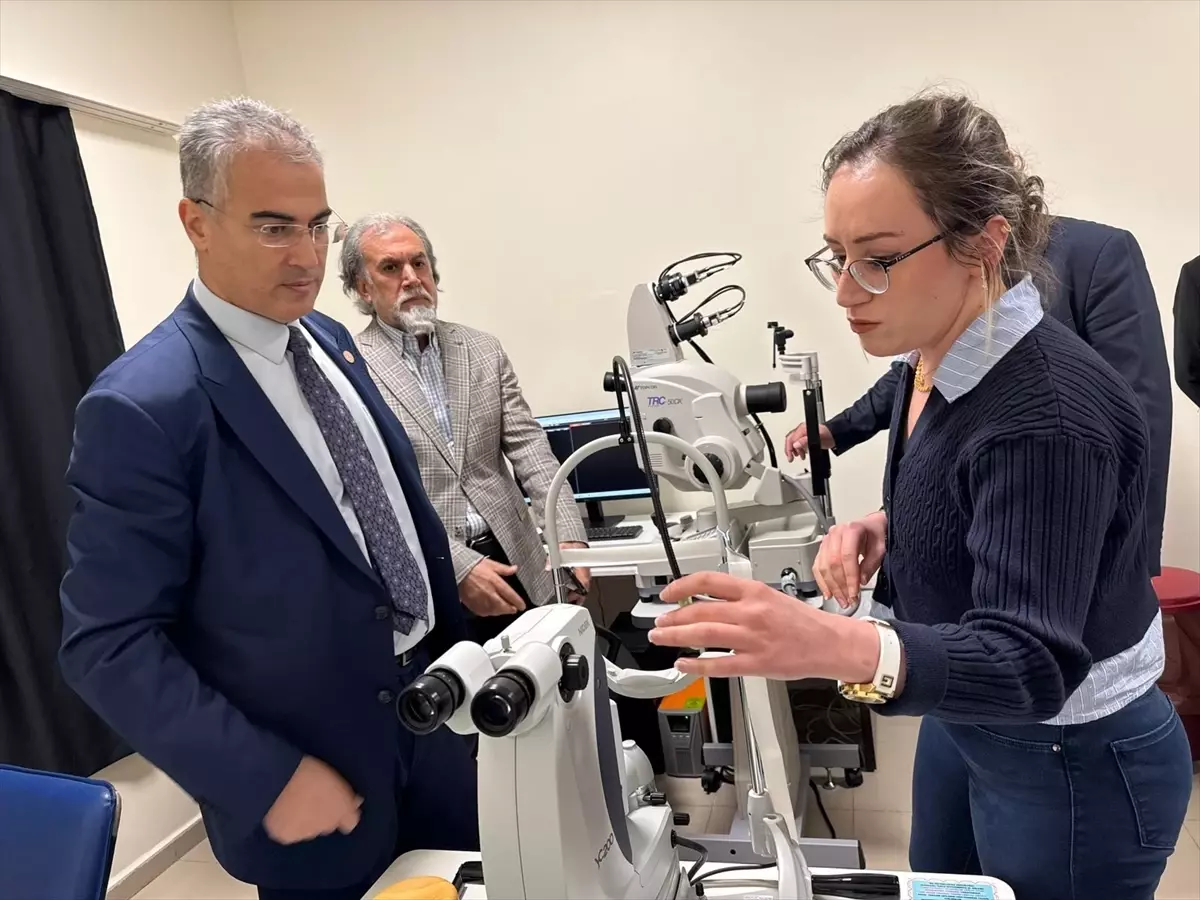 Ergani'de Göz Anjiyografi Cihazı Hastanelerde Kullanıma Açıldı