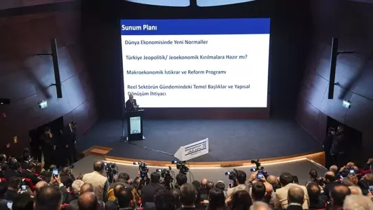 Şimşek: Enflasyon Düşüşte, Ekonomi Yavaş Yavaş İyileşiyor