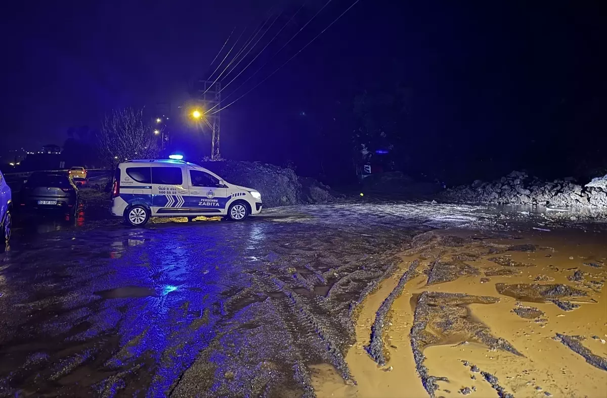 Perşembe ilçesinde heyelan görüntüsü