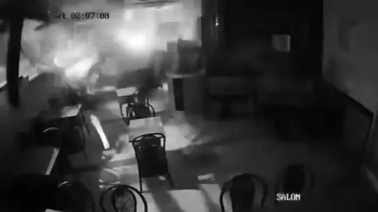 Üsküdar’da Şok Kaza: Araç Kontrolünü Kaybeden Sürücü, Börekçiye Çarptı