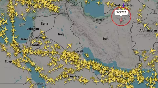 Radar Görüntüsü Ortaya Çıktı: İran Hava Sahasında Yaşanan Havacılık Kaosu