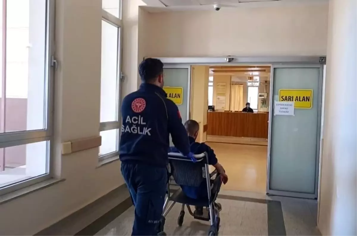 Adıyaman’da Motosiklet Devrildi: Sürücü Hastaneye Kaldırıldı