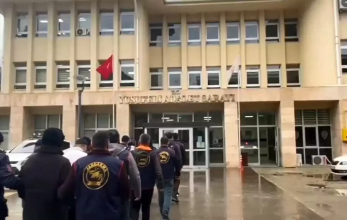 Artvin'de Düşük Faizli Kredi Dolandırıcılığına Büyük Operasyon