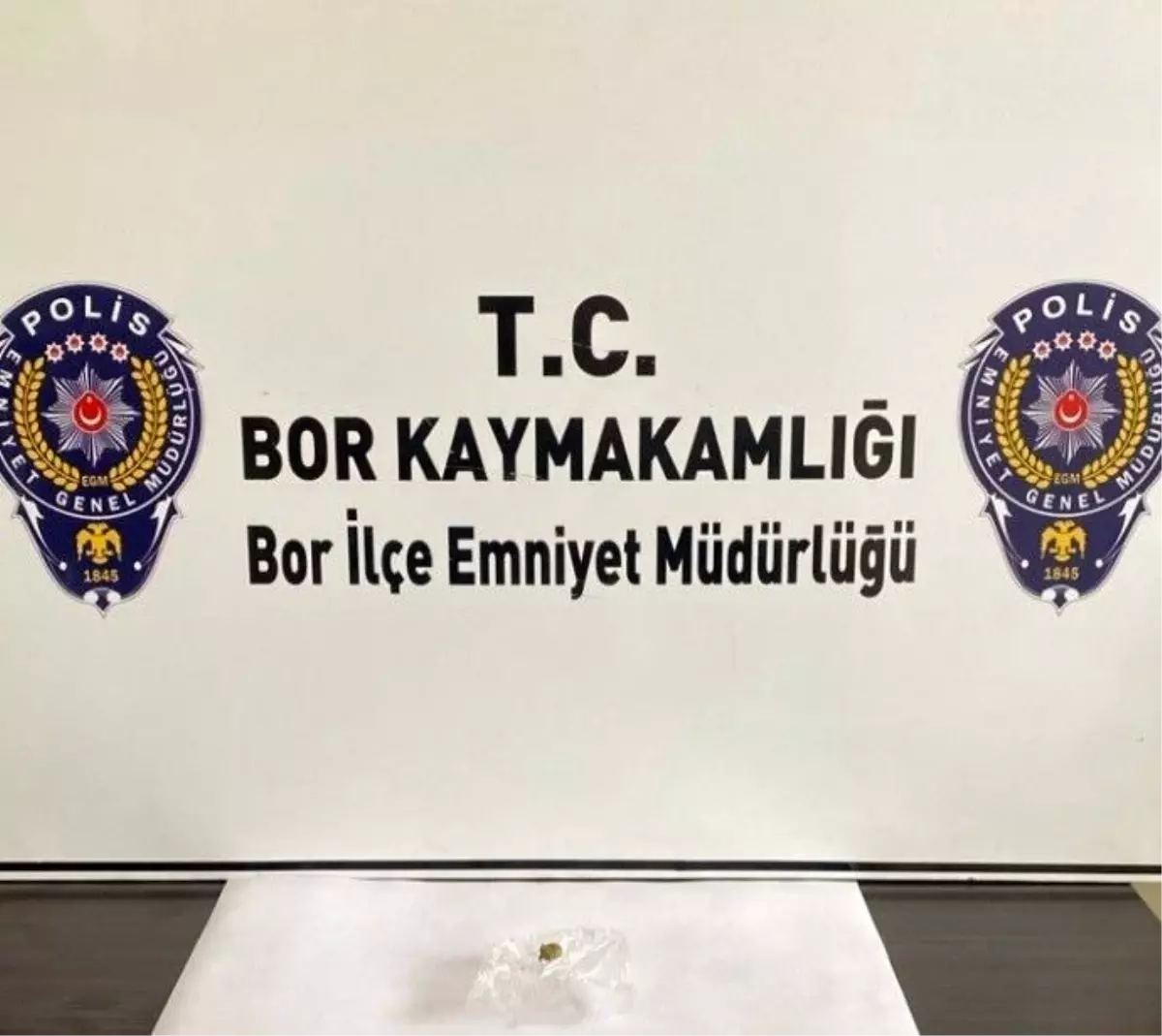 Niğde ve Bor'da Narkotik Operasyonu: 7 Şüpheli Gözaltına Alındı