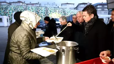 Osmangazi Belediyesi'nden Çırpan Mahallesi'nde Ramazan İftar Coşkusu