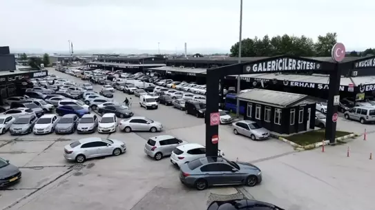 Düzce'de Otomotiv Satışları Düşerken Yatırımcılar Altın ve Gümüşe Yöneliyor