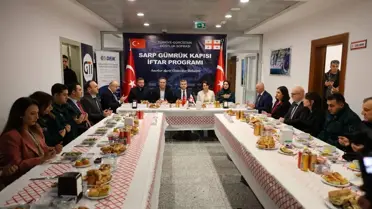 Sarp Sınır Kapısı'nda Ramazan Sofrası: Türkiye‑Gürcistan Dostluğuna Işık Tutan İftar