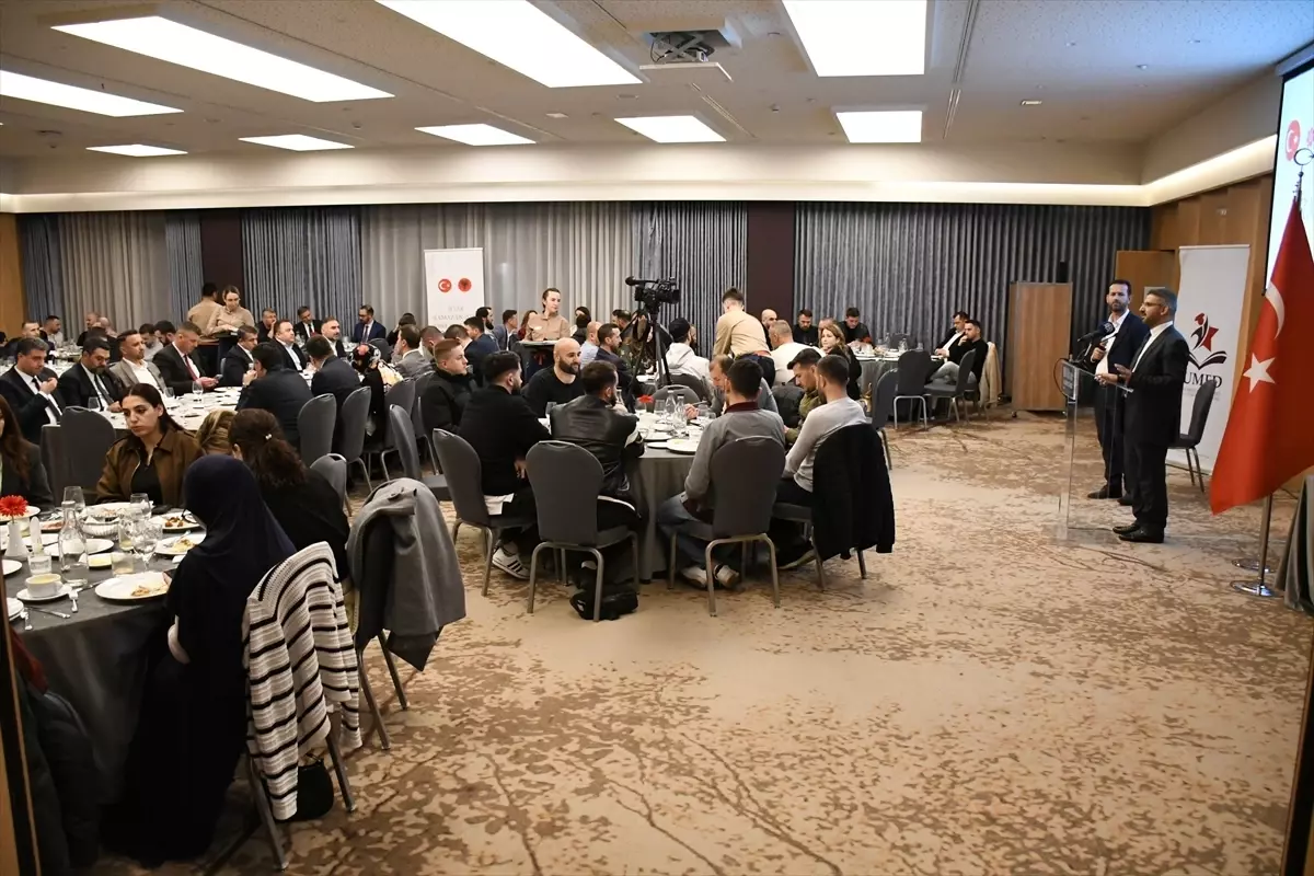 Tiran’da iftar programı