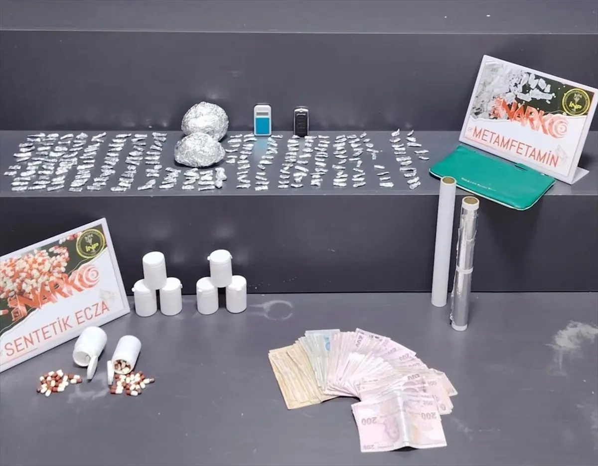 İzmir Konak'ta Uyuşturucu Operasyonu: 7 Şüpheli Gözaltına Alındı