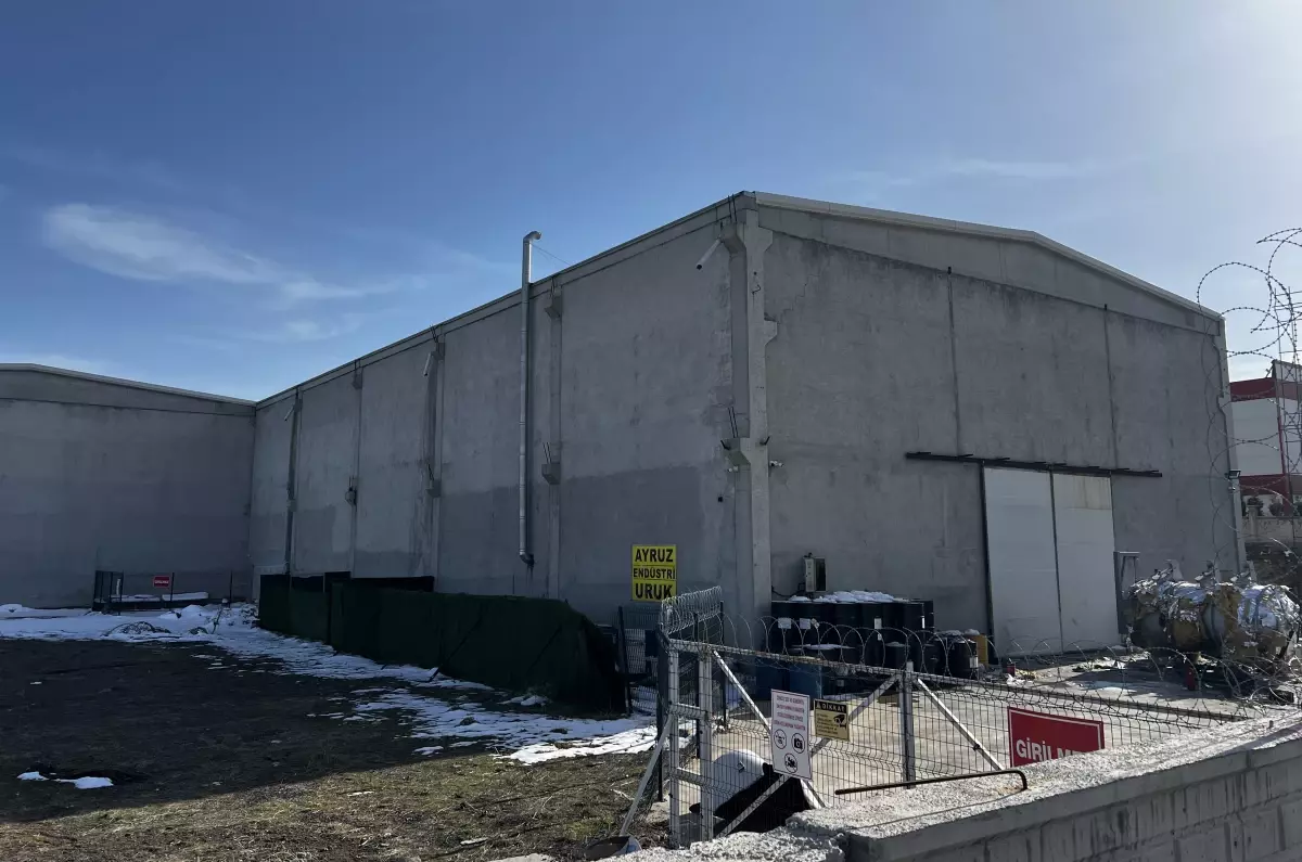 Kayseri İncesu Fabrikasında Gaz Patlaması: 4 İşçi Yaralandı