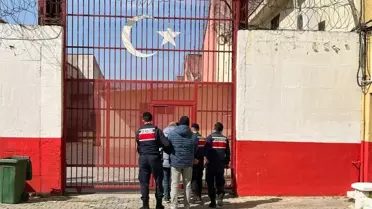 Aydın’da FETÖ Üyesi Kaçak İki Mahkum Jandarma Tarafından Yakalandı