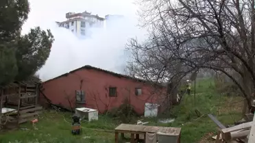 Pendik’te Gecekondu Yangını Kontrol Altına Alındı: Can Kaybı Yok