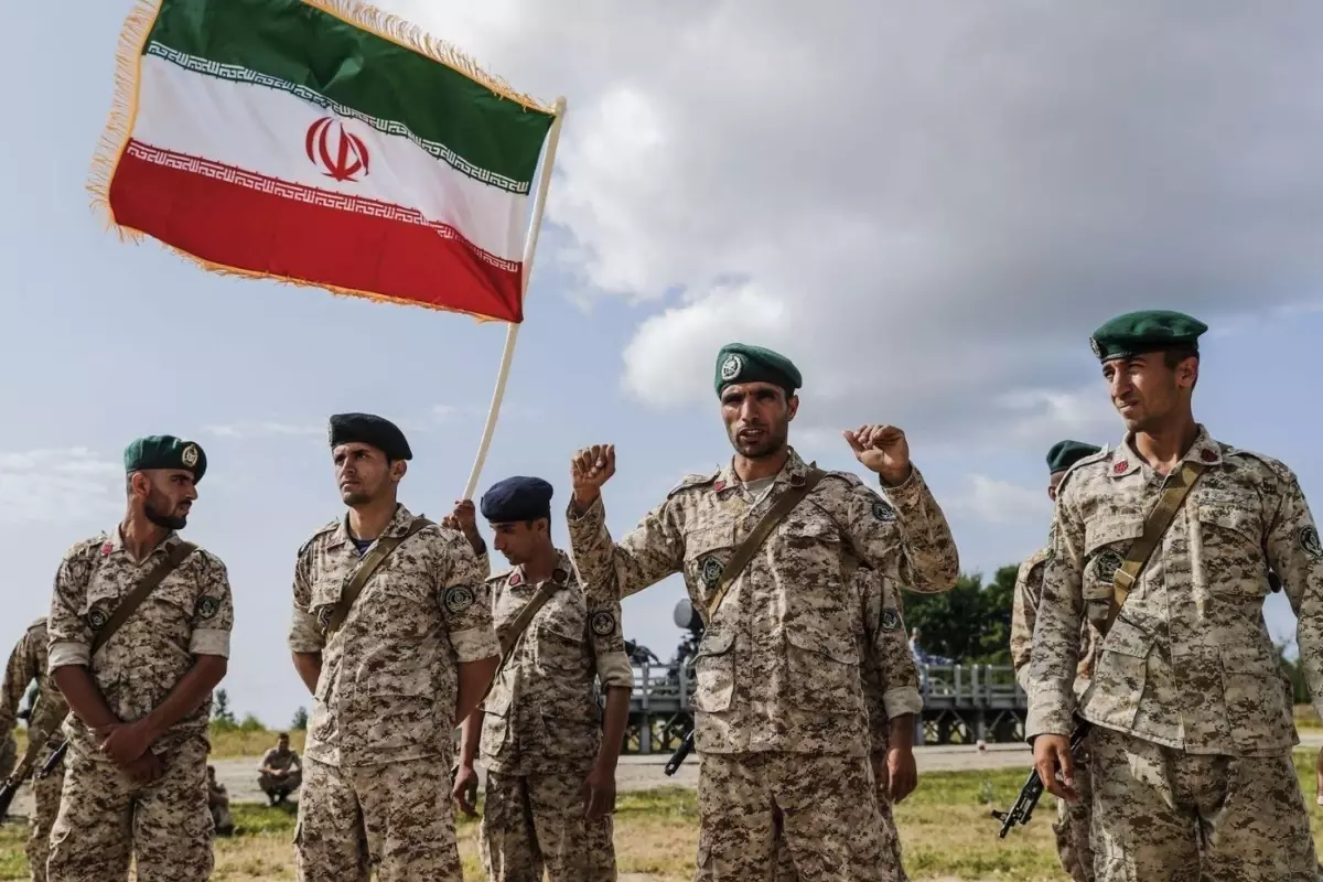 İran Savunma Bakanlığı: ABD ve İsrail Saldırıları Sonrası Düşman Savaşı Durdurmak Zorunda Kalacak