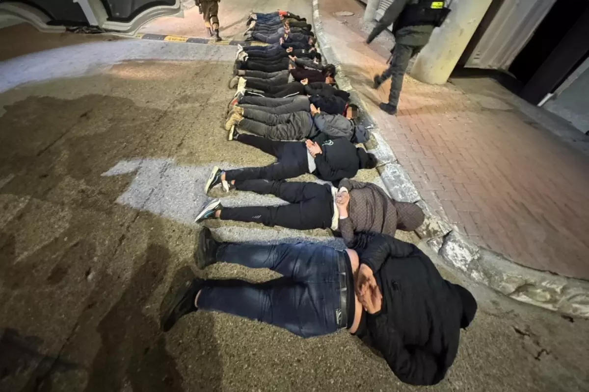 Kontrol noktasında gözaltı operasyonu