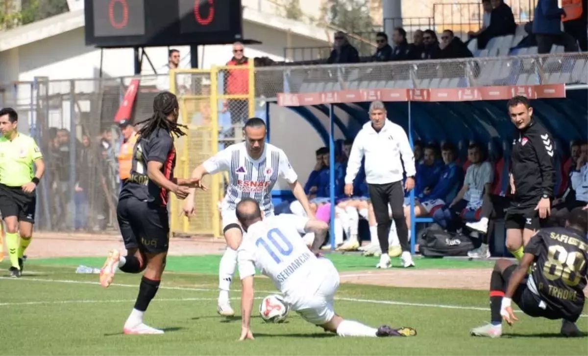 Fatih Karagümrük, Ziraat Türkiye Kupası'nda Fethiyespor'u 2-0 Mağlup Etti