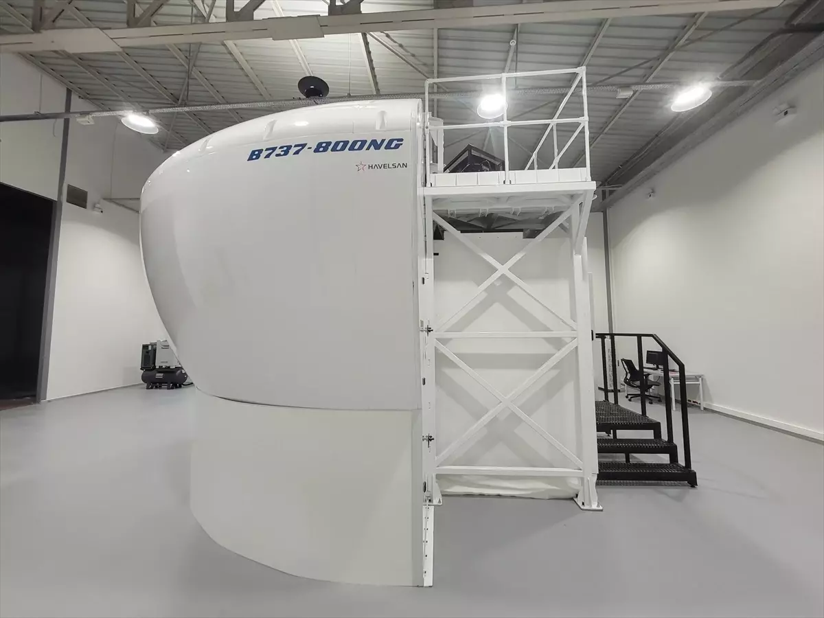HAVELSAN'dan Türkiye'nin İlk Seviye 2 Boeing 737NG Simülatörü Sertifikası