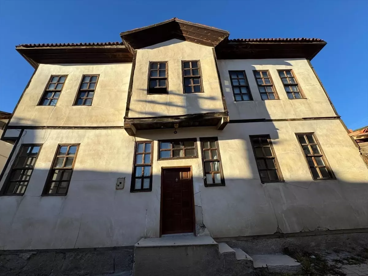 Fazlalar Konağı’nın restore edilmiş dış görünüşü