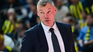 Sarunas Jasikevičius, Dubai’de Mahsur Kalırken Fenerbahçe Beko’dan Destek