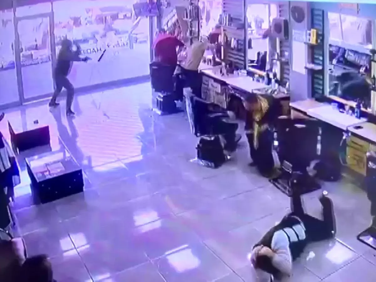 Adana’da Berber Dükkanına Yönelik Silahlı Saldırı: Bir Yaralı